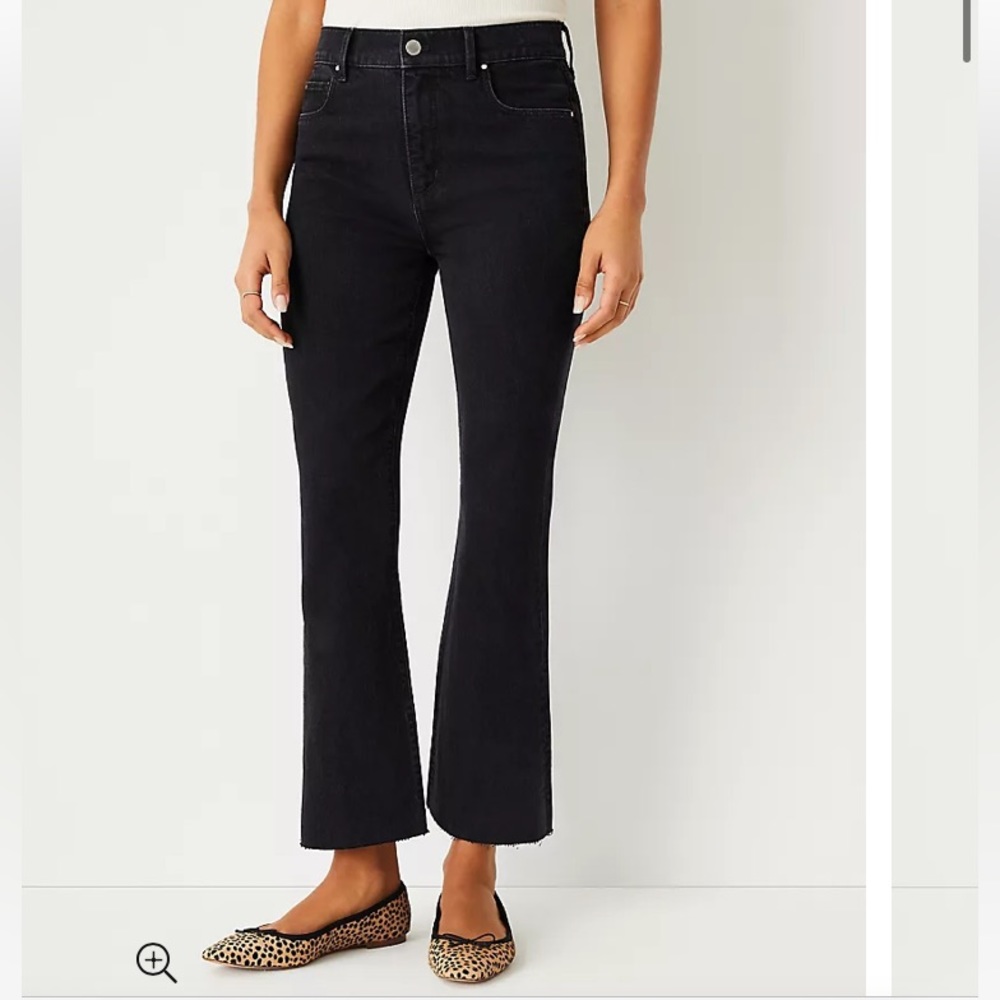 Ann Taylor blue kick crop modern fit high rise jeans